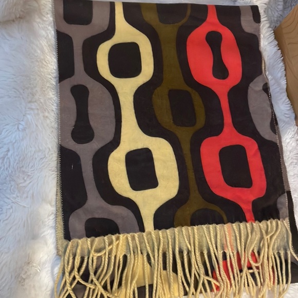 Accessories - Unique Cashmere Scarf